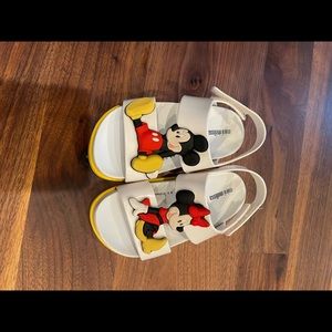 Mini Melissa sandals